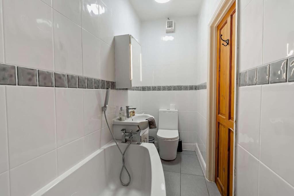 Dizzy Heights Swanage Sleeps 10 With Amazing Views Villa Exterior photo
