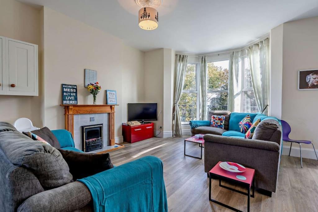 Dizzy Heights Swanage Sleeps 10 With Amazing Views Villa Exterior photo