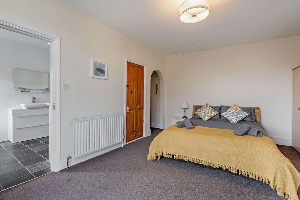 Dizzy Heights Swanage Sleeps 10 With Amazing Views Villa Exterior photo